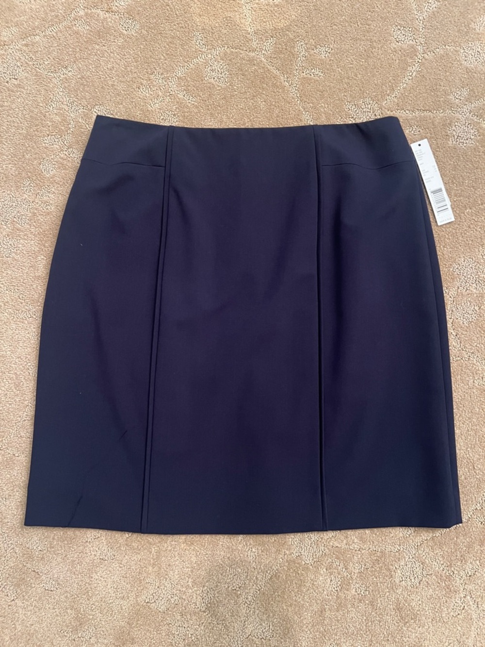NWT Gianni Bini Navy Vonna 20” Skirt, Sz 10